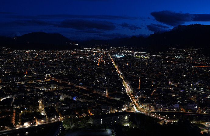 openmod-grenoble-workshop-2024-grenoble-by-night-09860.mod1-lores